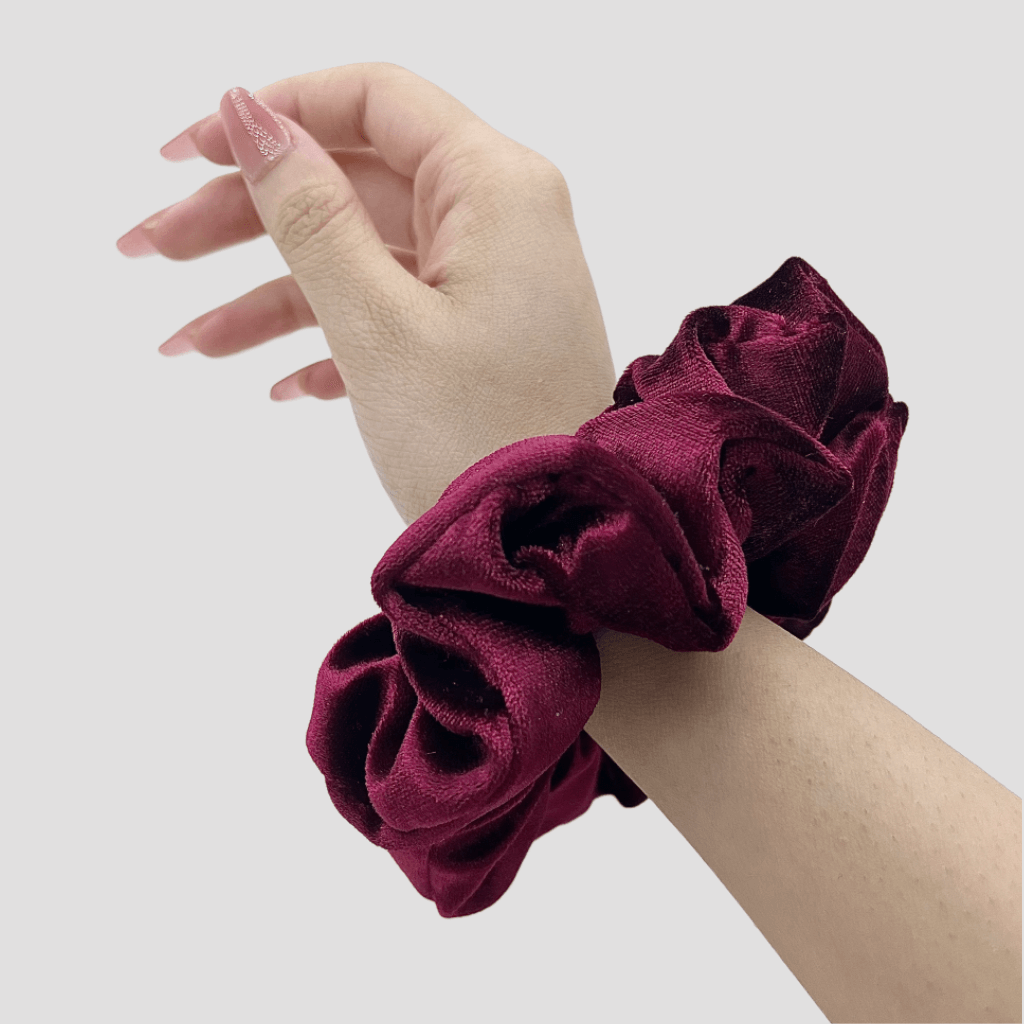 Intense Burgundy Velvet Scrunchie - Champagne Gold Mini Perfume Spray Btl.
